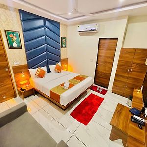 Deluxe Double or Twin Room Garden View